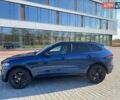 Синий Ягуар Ф-Пейс, объемом двигателя 2 л и пробегом 60 тыс. км за 32000 $, фото 6 на Automoto.ua