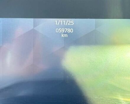 Синий Ягуар Ф-Пейс, объемом двигателя 2 л и пробегом 60 тыс. км за 32000 $, фото 32 на Automoto.ua