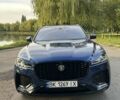 Синій Ягуар Ф-Пейс, об'ємом двигуна 2 л та пробігом 60 тис. км за 32000 $, фото 1 на Automoto.ua