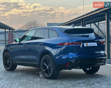 Синий Ягуар Ф-Пейс, объемом двигателя 2 л и пробегом 5 тыс. км за 43000 $, фото 1 на Automoto.ua