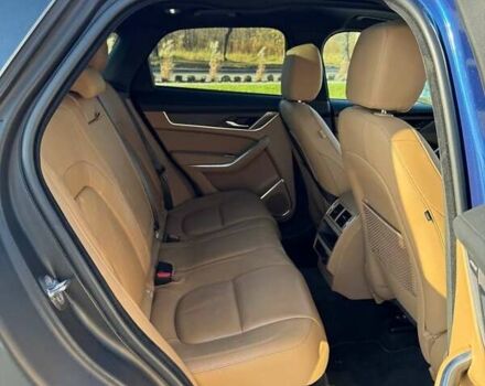 Синий Ягуар Ф-Пейс, объемом двигателя 2 л и пробегом 60 тыс. км за 32000 $, фото 22 на Automoto.ua