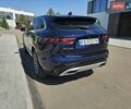Синий Ягуар Ф-Пейс, объемом двигателя 3 л и пробегом 75 тыс. км за 44450 $, фото 3 на Automoto.ua