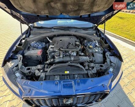 Синій Ягуар Ф-Пейс, об'ємом двигуна 2 л та пробігом 61 тис. км за 32000 $, фото 38 на Automoto.ua