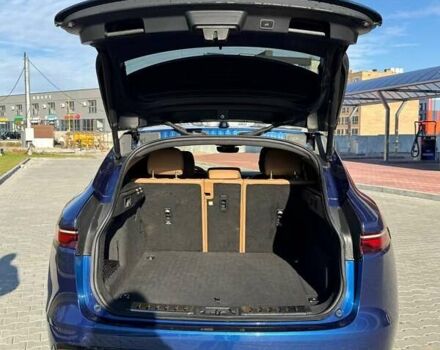 Синий Ягуар Ф-Пейс, объемом двигателя 2 л и пробегом 60 тыс. км за 32000 $, фото 11 на Automoto.ua