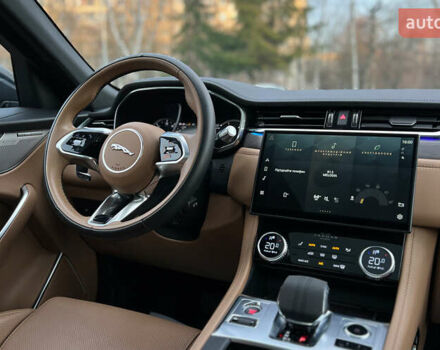 Синий Ягуар Ф-Пейс, объемом двигателя 2 л и пробегом 5 тыс. км за 48999 $, фото 22 на Automoto.ua