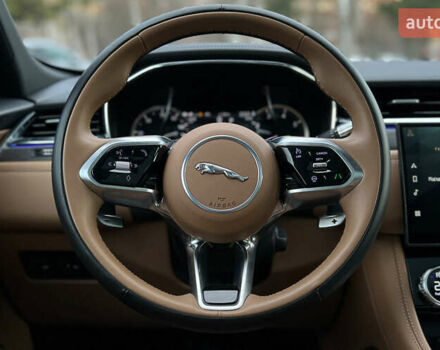 Синий Ягуар Ф-Пейс, объемом двигателя 2 л и пробегом 5 тыс. км за 48999 $, фото 9 на Automoto.ua