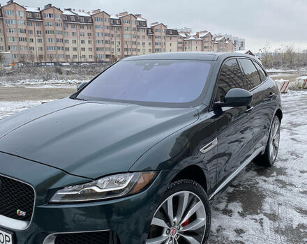 Зелений Ягуар Ф-Пейс, об'ємом двигуна 3 л та пробігом 99 тис. км за 46500 $, фото 2 на Automoto.ua