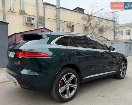 Зеленый Ягуар Ф-Пейс, объемом двигателя 2.99 л и пробегом 143 тыс. км за 28000 $, фото 5 на Automoto.ua