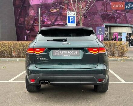 Зеленый Ягуар Ф-Пейс, объемом двигателя 2 л и пробегом 115 тыс. км за 22990 $, фото 6 на Automoto.ua