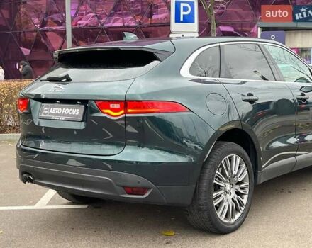 Зеленый Ягуар Ф-Пейс, объемом двигателя 2 л и пробегом 115 тыс. км за 22990 $, фото 8 на Automoto.ua