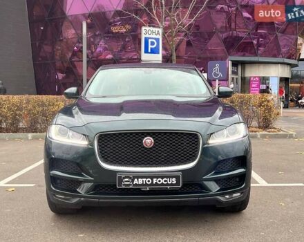 Зеленый Ягуар Ф-Пейс, объемом двигателя 2 л и пробегом 115 тыс. км за 22990 $, фото 1 на Automoto.ua