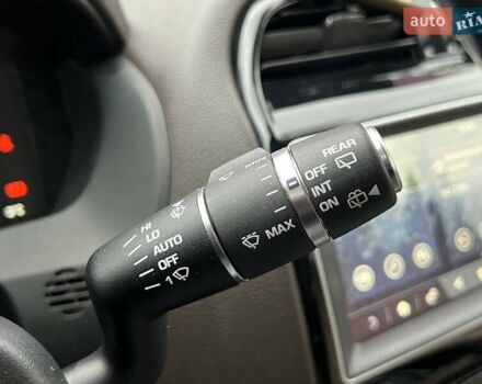 Зеленый Ягуар Ф-Пейс, объемом двигателя 2 л и пробегом 115 тыс. км за 22990 $, фото 23 на Automoto.ua