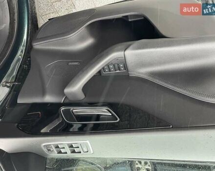 Зелений Ягуар Ф-Пейс, об'ємом двигуна 2 л та пробігом 175 тис. км за 21200 $, фото 2 на Automoto.ua