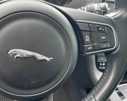 Зеленый Ягуар Ф-Пейс, объемом двигателя 2 л и пробегом 60 тыс. км за 14900 $, фото 19 на Automoto.ua