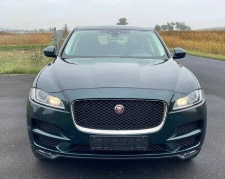 Зеленый Ягуар Ф-Пейс, объемом двигателя 2 л и пробегом 60 тыс. км за 14900 $, фото 1 на Automoto.ua