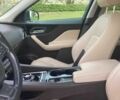 Зеленый Ягуар Ф-Пейс, объемом двигателя 3 л и пробегом 100 тыс. км за 7000 $, фото 9 на Automoto.ua