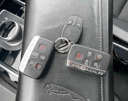 Зеленый Ягуар Ф-Пейс, объемом двигателя 2 л и пробегом 60 тыс. км за 14900 $, фото 15 на Automoto.ua