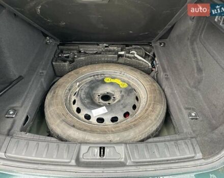 Зелений Ягуар Ф-Пейс, об'ємом двигуна 2 л та пробігом 175 тис. км за 21200 $, фото 12 на Automoto.ua