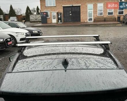 Зелений Ягуар Ф-Пейс, об'ємом двигуна 2 л та пробігом 101 тис. км за 18500 $, фото 4 на Automoto.ua