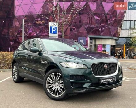 Зеленый Ягуар Ф-Пейс, объемом двигателя 2 л и пробегом 148 тыс. км за 20990 $, фото 1 на Automoto.ua