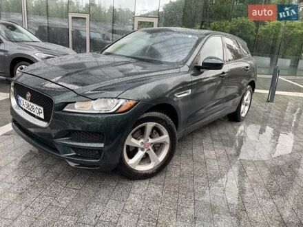 Зелений Ягуар Ф-Пейс, об'ємом двигуна 2 л та пробігом 175 тис. км за 21200 $, фото 1 на Automoto.ua