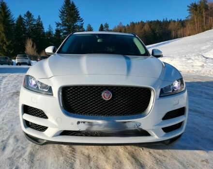 Белый Ягуар Ф-Тайп, объемом двигателя 0 л и пробегом 97 тыс. км за 16000 $, фото 1 на Automoto.ua