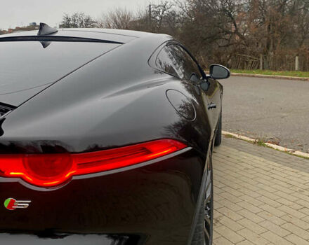 Черный Ягуар Ф-Тайп, объемом двигателя 3 л и пробегом 75 тыс. км за 33300 $, фото 10 на Automoto.ua