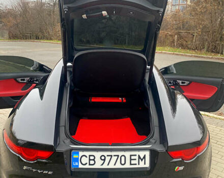 Черный Ягуар Ф-Тайп, объемом двигателя 3 л и пробегом 75 тыс. км за 33300 $, фото 9 на Automoto.ua