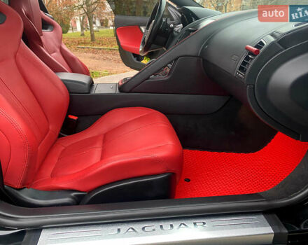 Черный Ягуар Ф-Тайп, объемом двигателя 3 л и пробегом 75 тыс. км за 33300 $, фото 29 на Automoto.ua