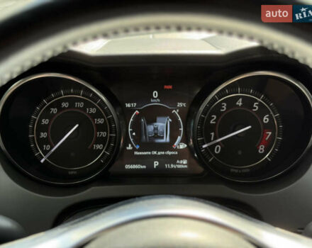Ягуар Ф-Тайп 2017 в Киеве на Automoto.ua Черный Ягуар Ф-Тайп, объемом двигателя 3 л и пробегом 57 тыс. км за 32000 $, фото 17 на Automoto.ua