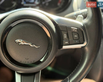 Ягуар Ф-Тайп 2017 в Киеве на Automoto.ua Черный Ягуар Ф-Тайп, объемом двигателя 3 л и пробегом 57 тыс. км за 32000 $, фото 16 на Automoto.ua