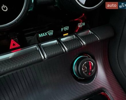 Черный Ягуар Ф-Тайп, объемом двигателя 2 л и пробегом 18 тыс. км за 64900 $, фото 67 на Automoto.ua