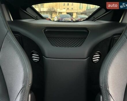 Черный Ягуар Ф-Тайп, объемом двигателя 2 л и пробегом 18 тыс. км за 64900 $, фото 58 на Automoto.ua