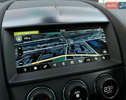 Черный Ягуар Ф-Тайп, объемом двигателя 2 л и пробегом 18 тыс. км за 64900 $, фото 62 на Automoto.ua