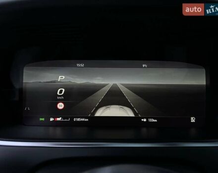 Черный Ягуар Ф-Тайп, объемом двигателя 2 л и пробегом 18 тыс. км за 64900 $, фото 74 на Automoto.ua