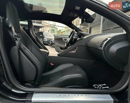 Черный Ягуар Ф-Тайп, объемом двигателя 2 л и пробегом 18 тыс. км за 64900 $, фото 52 на Automoto.ua