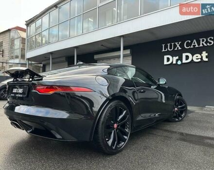 Черный Ягуар Ф-Тайп, объемом двигателя 2 л и пробегом 18 тыс. км за 64900 $, фото 32 на Automoto.ua