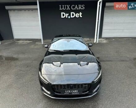 Черный Ягуар Ф-Тайп, объемом двигателя 2 л и пробегом 18 тыс. км за 64900 $, фото 4 на Automoto.ua