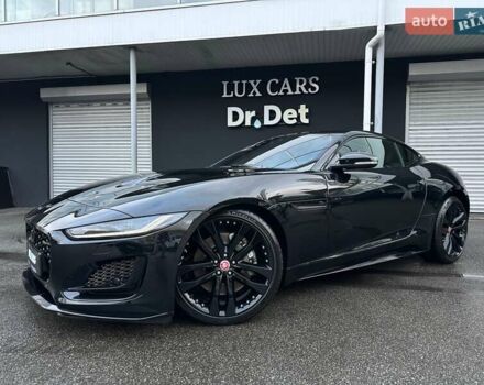 Черный Ягуар Ф-Тайп, объемом двигателя 2 л и пробегом 18 тыс. км за 64900 $, фото 6 на Automoto.ua