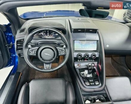 Синій Ягуар Ф-Тайп, об'ємом двигуна 5 л та пробігом 12 тис. км за 79999 $, фото 31 на Automoto.ua