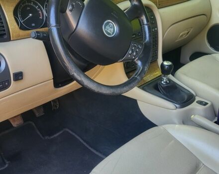 Синий Ягуар Ф-Тайп, объемом двигателя 2.1 л и пробегом 168 тыс. км за 4100 $, фото 3 на Automoto.ua