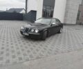 Черный Ягуар С-Тайп, объемом двигателя 2.7 л и пробегом 220 тыс. км за 2517 $, фото 1 на Automoto.ua