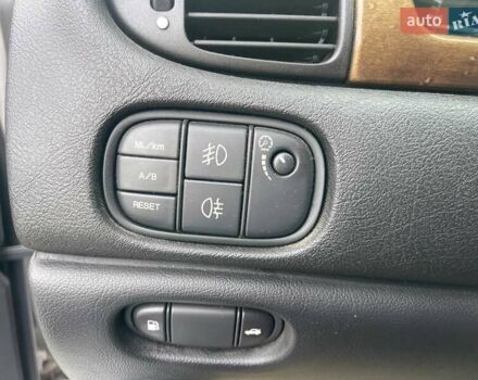 Серый Ягуар С-Тайп, объемом двигателя 2.5 л и пробегом 291 тыс. км за 5490 $, фото 16 на Automoto.ua