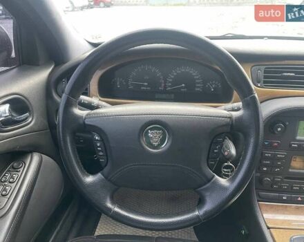 Серый Ягуар С-Тайп, объемом двигателя 2.5 л и пробегом 291 тыс. км за 5490 $, фото 14 на Automoto.ua