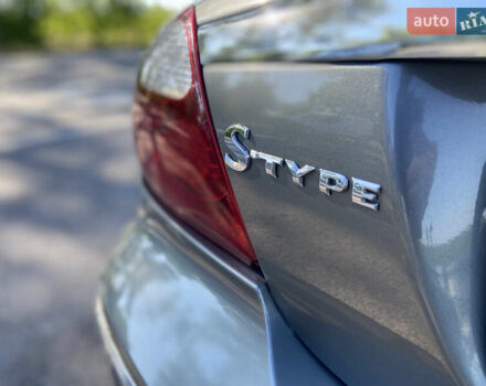 Сірий Ягуар S-Type, об'ємом двигуна 2.7 л та пробігом 275 тис. км за 7500 $, фото 3 на Automoto.ua