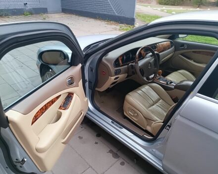 Сірий Ягуар S-Type, об'ємом двигуна 3 л та пробігом 134 тис. км за 5049 $, фото 5 на Automoto.ua