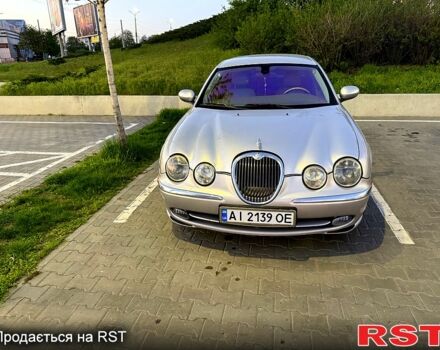 Сірий Ягуар S-Type, об'ємом двигуна 2.5 л та пробігом 260 тис. км за 3500 $, фото 1 на Automoto.ua