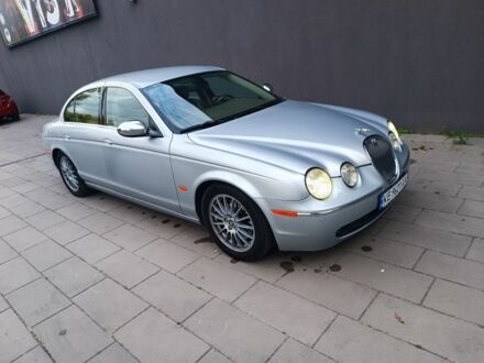 Сірий Ягуар S-Type, об'ємом двигуна 3 л та пробігом 134 тис. км за 5049 $, фото 1 на Automoto.ua