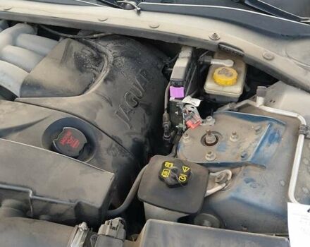 Синий Ягуар С-Тайп, объемом двигателя 3 л и пробегом 166 тыс. км за 7500 $, фото 6 на Automoto.ua