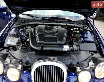 Синій Ягуар S-Type, об'ємом двигуна 4 л та пробігом 200 тис. км за 5200 $, фото 1 на Automoto.ua
